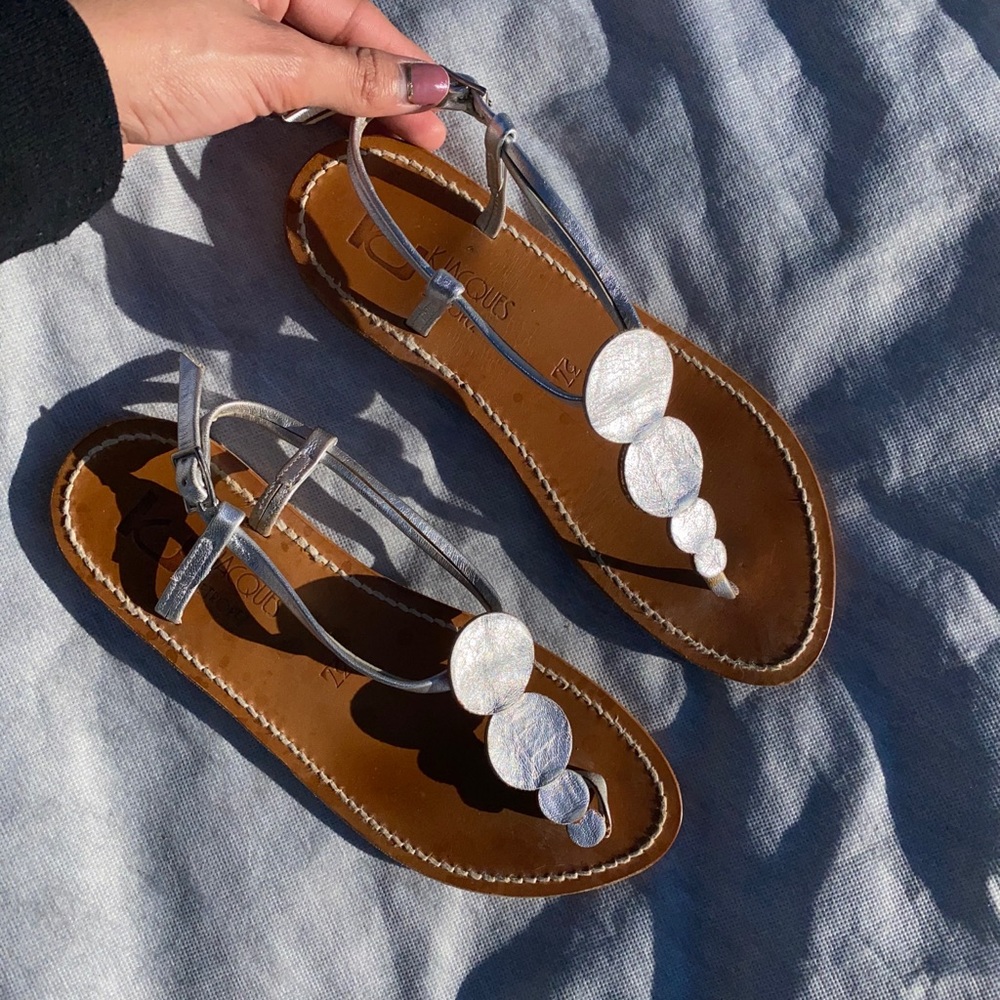 BUNDLE !! Two pairs of sandals